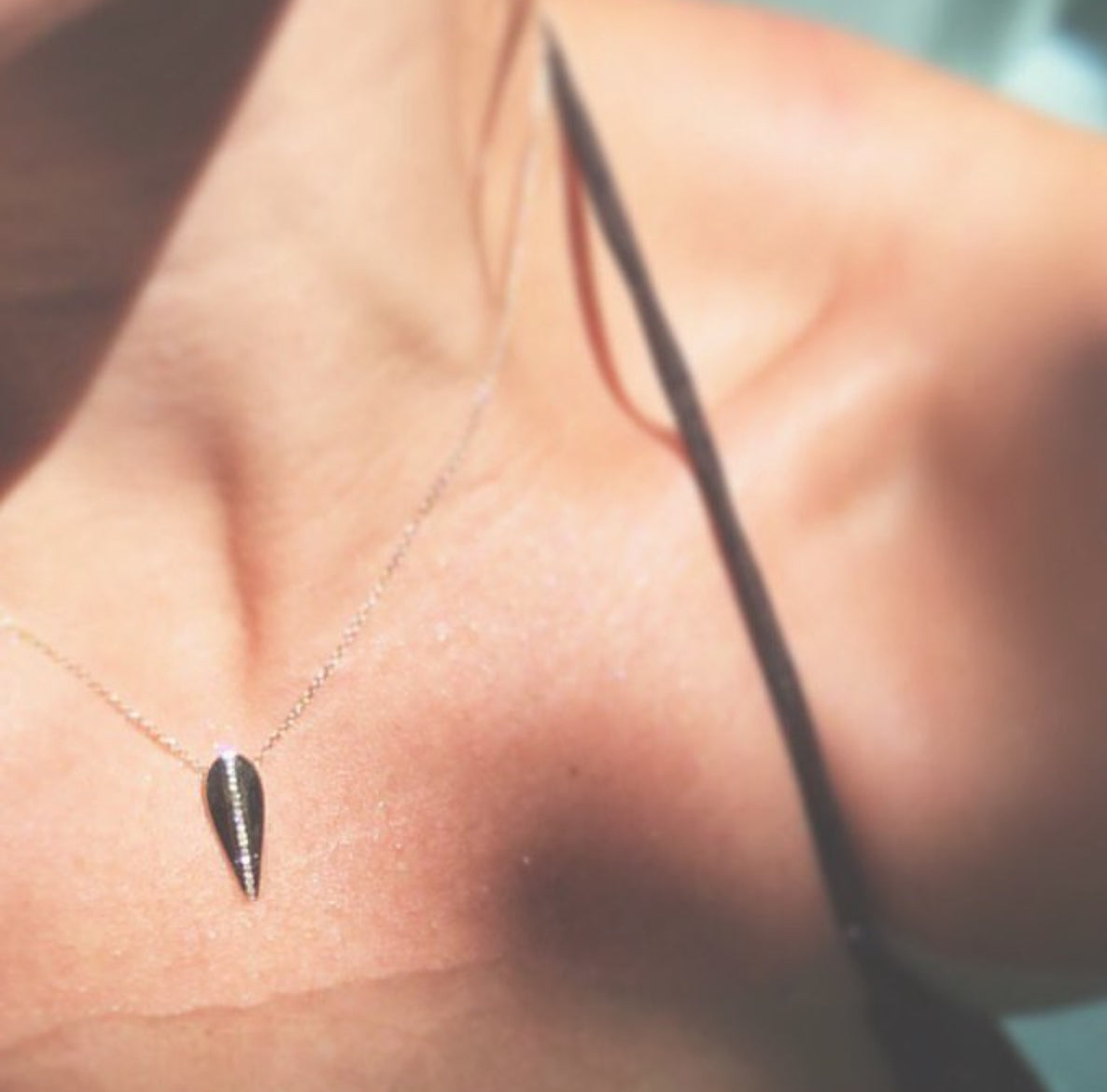 Lotus signature, lab-grown diamonds