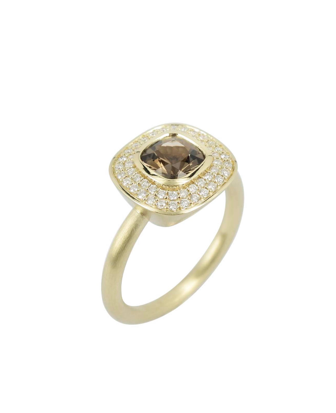 This beauty is made of solid gold with 52 sparkling vintage diamonds, and one smokey quartz. As our crown it will only be produced in 20 items. Each ring will be engraved with an unique number. Two rings is already sold.