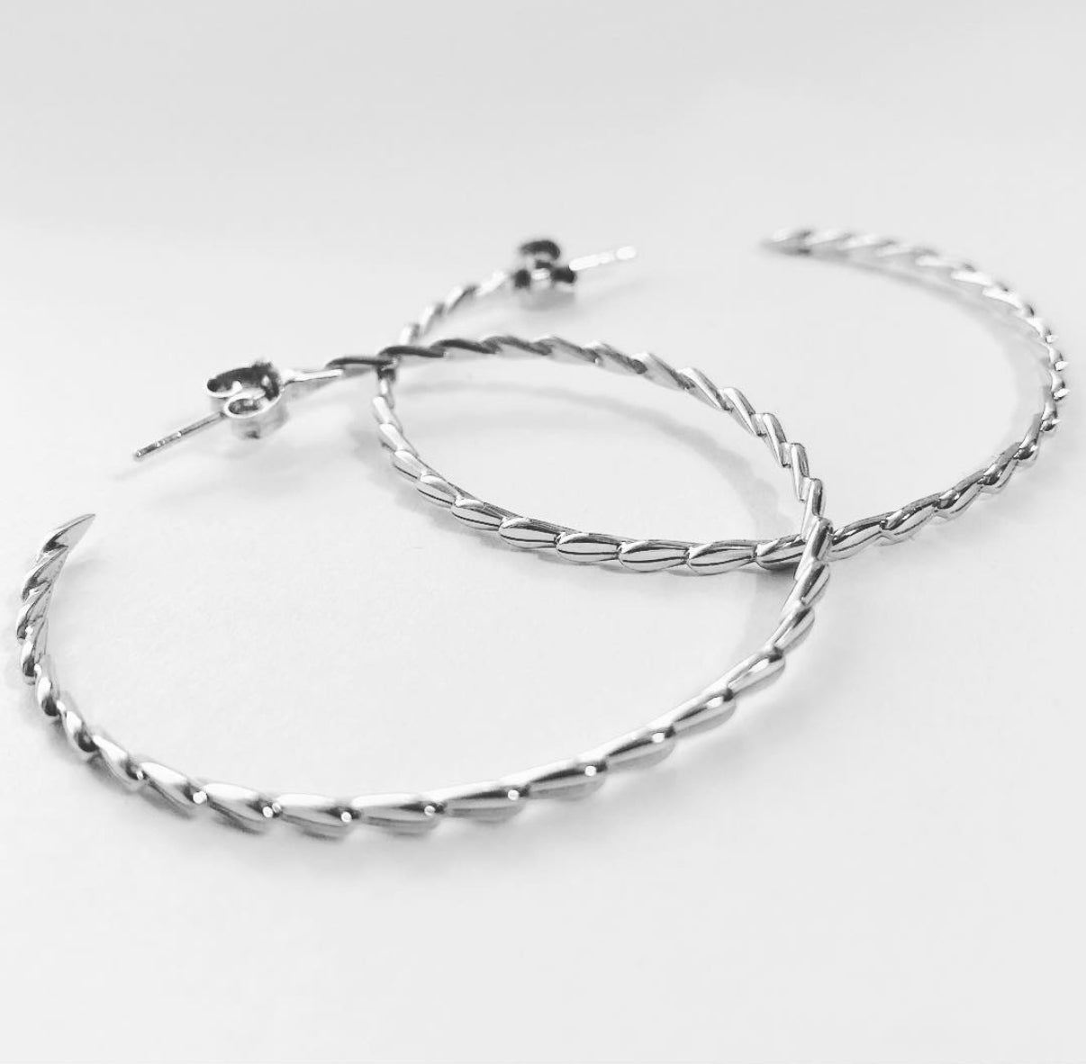 Lotus Hoops, silver