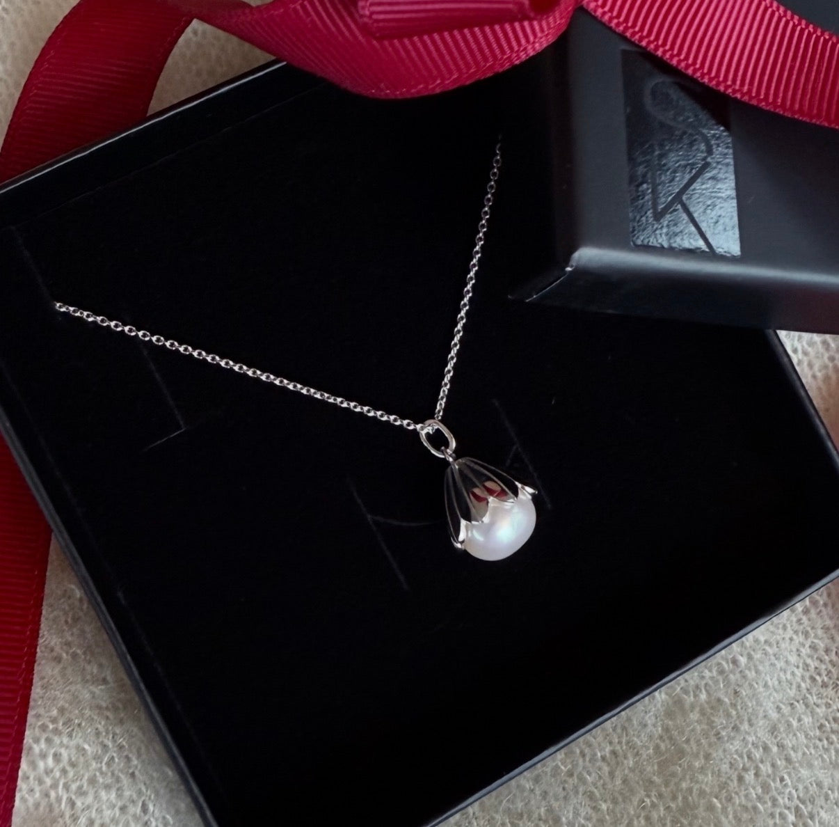 Lotus Pearl, 14K gold